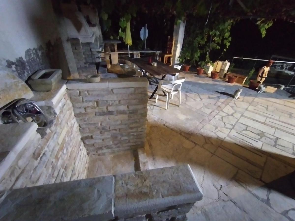 Вілла Stonemakers Hide Karyotikon Екстер'єр фото