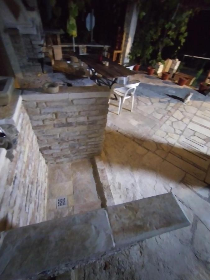 Вілла Stonemakers Hide Karyotikon Екстер'єр фото