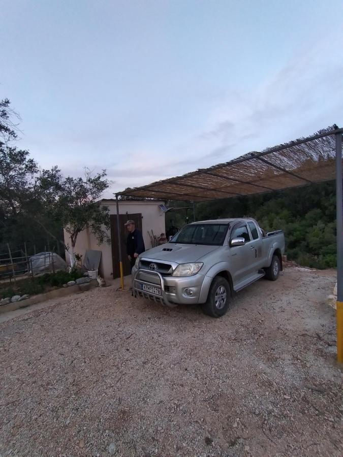 Вілла Stonemakers Hide Karyotikon Екстер'єр фото